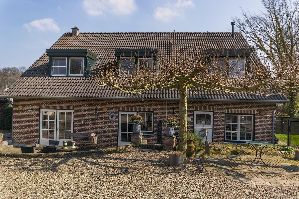 Sint Antoniusbank Bemelen Exterior photo